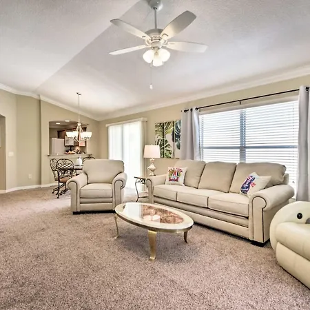 Sunny Courtyard Villa With Patio Golf And Dine!